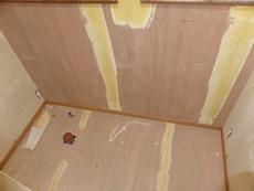 エステホーム　市川市　トイレ改修工事　施工中