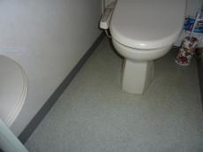 千葉市花見川区　エステホーム　トイレリフォーム　施工前