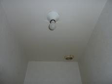 千葉市花見川区　エステホーム　トイレリフォーム　施工前