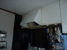 市原市　Ｓ様邸　レンジフード交換工事　施工前　