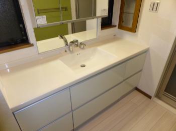 千葉市中央区　N様邸　洗面台交換工事施工事例　施工後