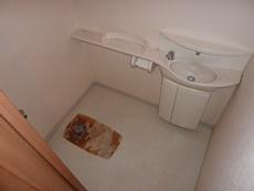 エステホーム　八千代市　トイレ交換工事　施工中