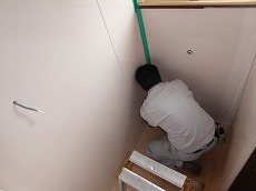 市原市　Ｓ様邸　和式トイレリフォーム工事　施工事例　施工中