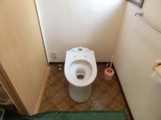 千葉市中央区　H様邸　トイレ交換工事　施工中