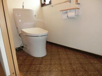 千葉市中央区　H様邸　トイレ交換工事　施工後