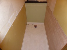 エステホーム　千葉市中央区　トイレ改修工事　施工中