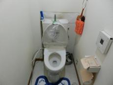 千葉市花見川区　U様邸　ウォシュレット交換工事　エステホーム施工中