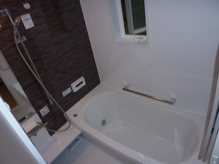 エステホーム　千葉市緑区　浴室リフォーム　見出し