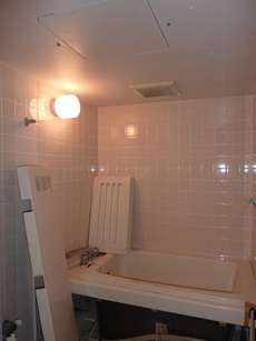 エステホーム　千葉市緑区　浴室リフォーム　施工中